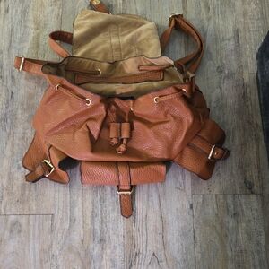 Elegant Tan Leather Backpack